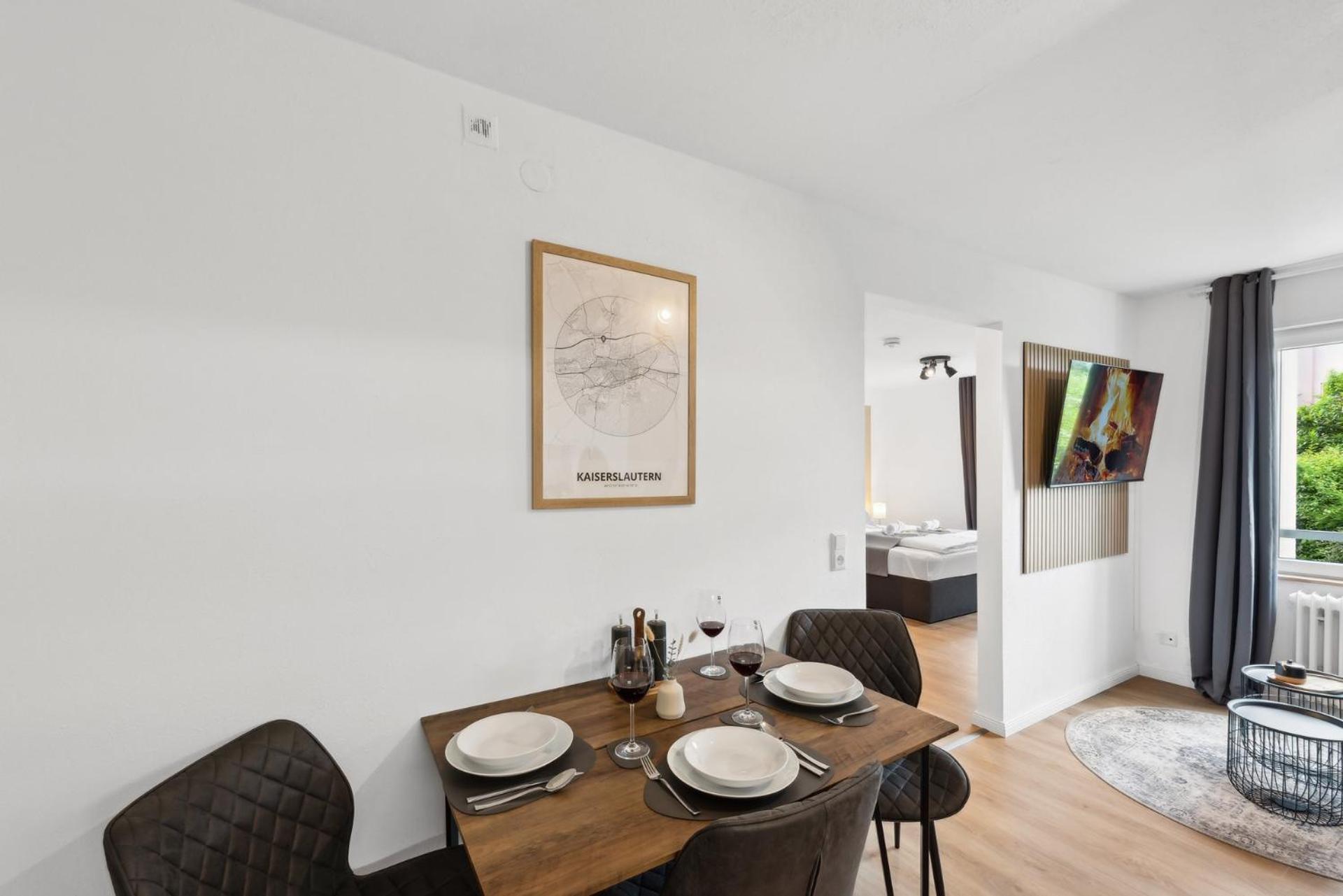 Andriss - Kaiserberg Apartments - Kitchen - Wifi - Parking Kaiserslautern Kültér fotó